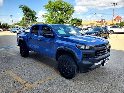 Used 2026 Chevrolet Colorado Trail Boss AWD/4WD image 3