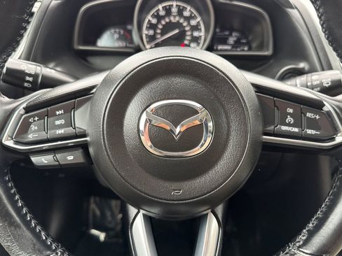 Used 2018 MAZDA MAZDA3 Touring FWD image 24