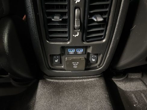 Used 2024 Dodge Durango SRT image 31