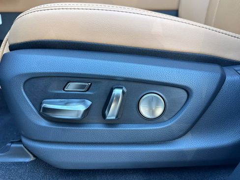 New 2026 Lexus LX 700h Luxury image 13