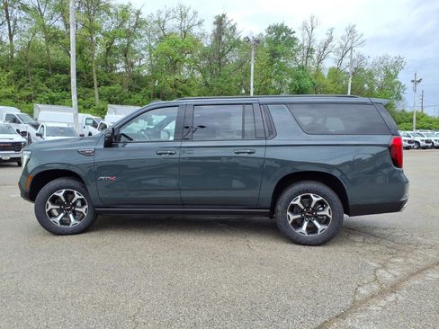 New 2026 GMC Yukon XL AT4 w/ AT4 Premium Package AWD/4WD image 31