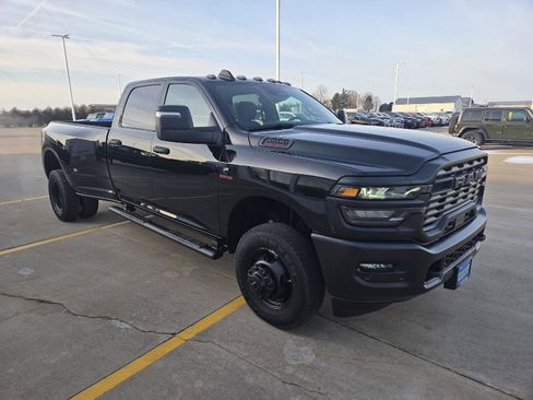 New 2026 RAM 3500 Tradesman image 9