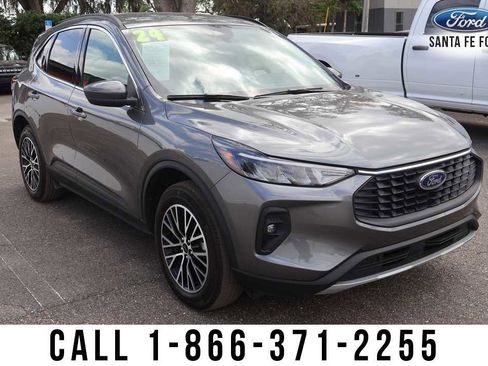 New 2025 Ford Escape SE FWD image 5