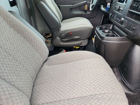 New 2025 Chevrolet Express 3500 w/ Power Convenience Package image 10