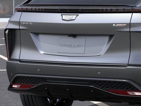New 2026 Cadillac Lyriq V w/ Exterior Carbon Fiber Package AWD/4WD image 14