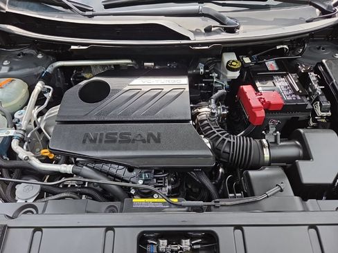 Certified 2025 Nissan Rogue SV FWD image 44