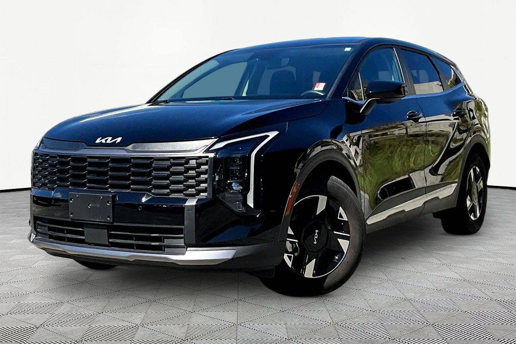 Used 2026 Kia Sportage LX FWD image 1