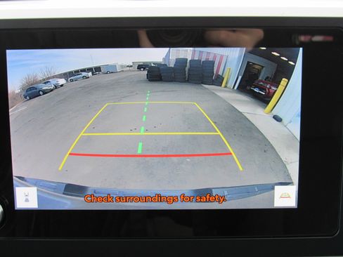 Used 2024 Toyota Tacoma SR5 image 23