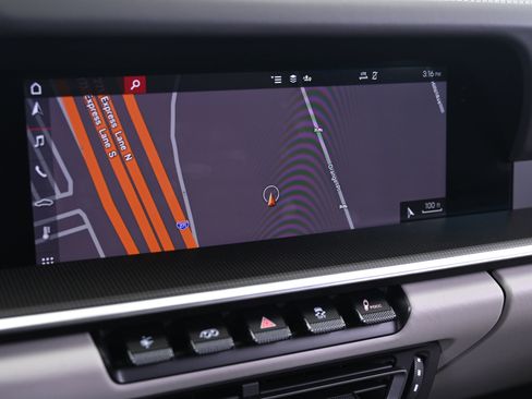 Used 2021 Porsche 911 Turbo image 30