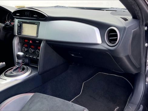 Used 2014 Subaru BRZ Limited RWD image 22