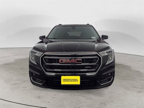 Certified 2024 GMC Terrain AT4 w/ Infotainment Package II image 8