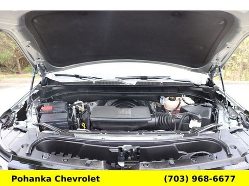 Certified 2024 Chevrolet Suburban Z71 w/ Luxury Package AWD/4WD image 29