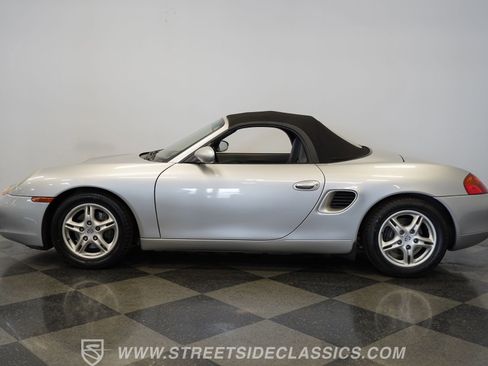 Used 1998 Porsche Boxster RWD image 8