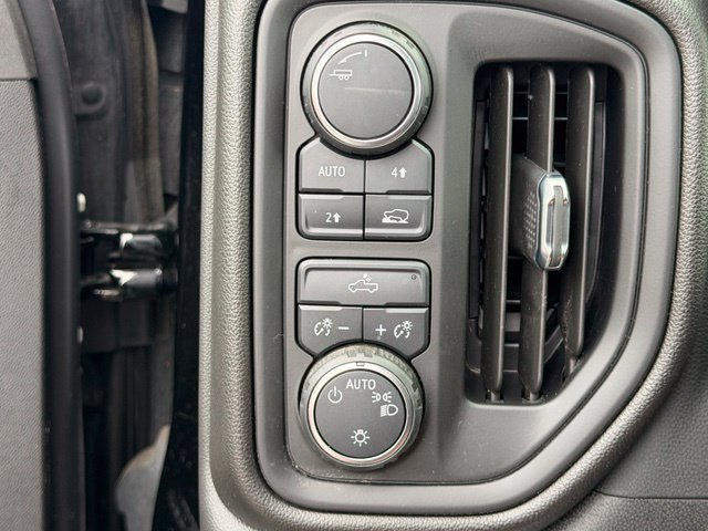 Certified 2024 Chevrolet Silverado 1500 Custom w/ Turbomax Blackout Package AWD/4WD image 27