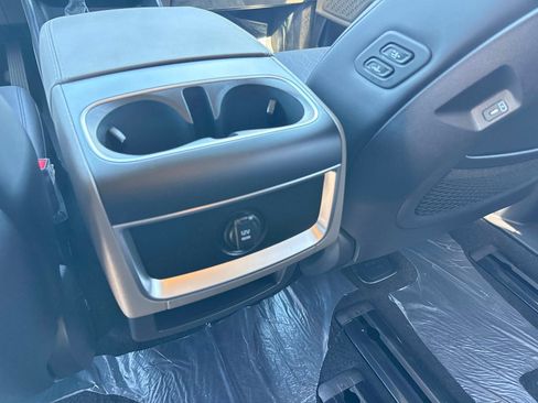 New 2026 Kia Carnival EX image 12
