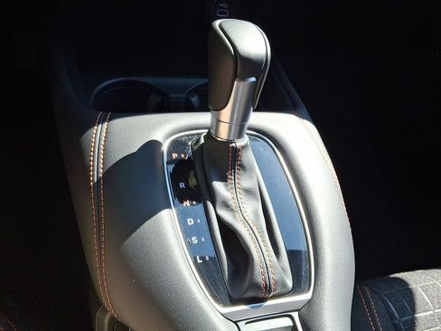 Used 2025 Honda HR-V Sport image 14