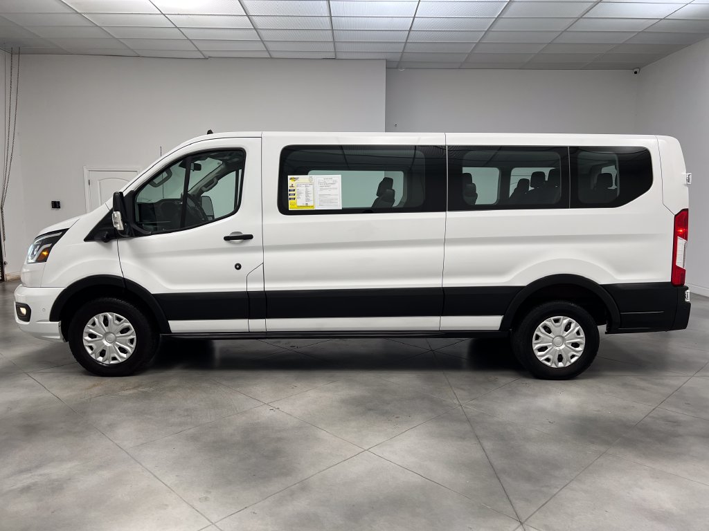 Used 2023 Ford Transit 350 XLT RWD image 5