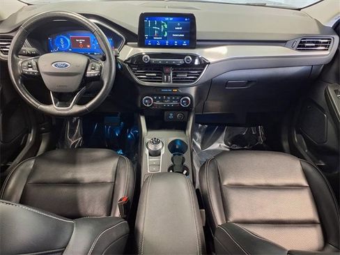 Used 2021 Ford Escape Titanium image 11
