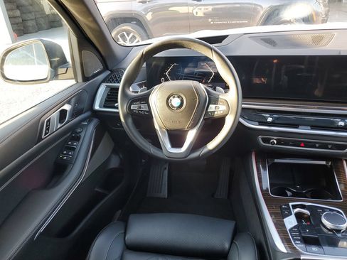 Used 2026 BMW X5 xDrive40i AWD/4WD image 12