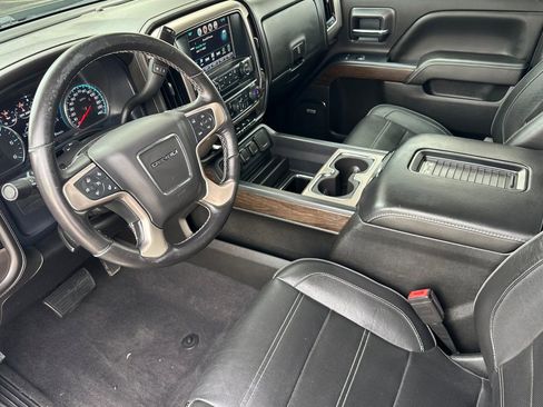 Used 2018 GMC Sierra 1500 Denali RWD image 10