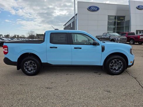 New 2026 Ford Maverick XLT image 25