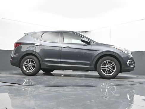 Used 2018 Hyundai Santa Fe Sport AWD/4WD image 22