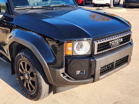 Used 2024 Toyota Land Cruiser image 7