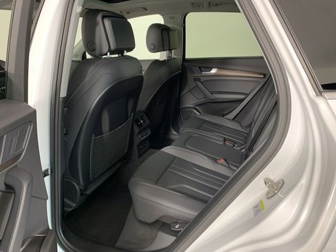 Used 2024 Audi Q5 e Premium Plus image 28