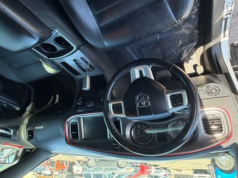 Used 2011 Dodge Charger R/T RWD image 7