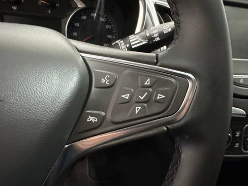 Used 2024 Chevrolet Equinox LT AWD/4WD image 26