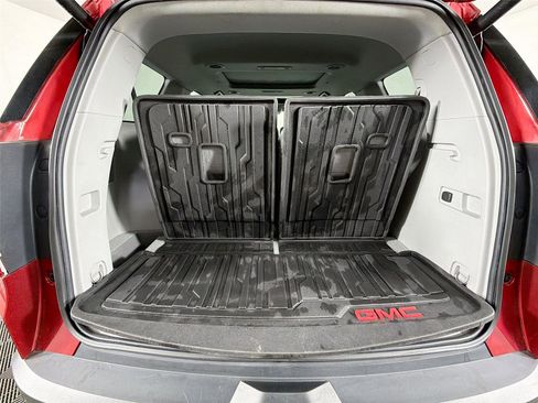 Used 2021 GMC Acadia SLT w/ Technology Package AWD/4WD image 37