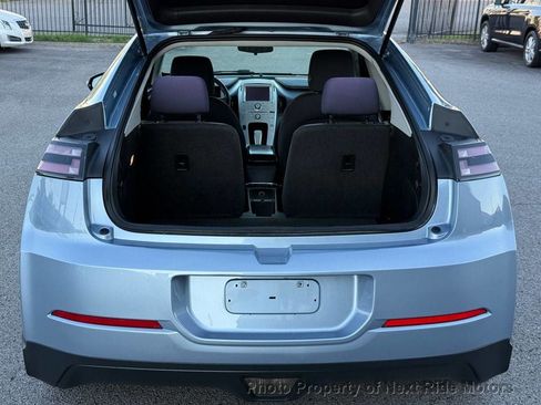 Used 2013 Chevrolet Volt FWD image 17