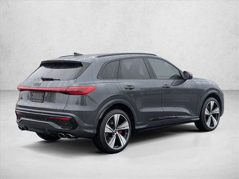 New 2025 Audi SQ5 Premium Plus image 2