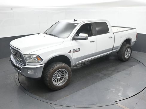Used 2016 RAM 2500 Laramie AWD/4WD image 50