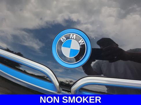 Used 2017 BMW i3 w/ Range Extender RWD image 19
