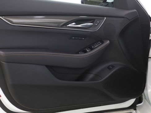 Used 2021 Cadillac CT5 Sport w/ Climate Package image 16