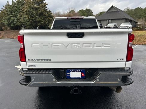 Used 2023 Chevrolet Silverado 2500 LTZ w/ LTZ Plus Package image 22