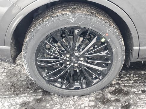 New 2026 Lincoln Corsair Reserve w/ Jet Appearance Package image 5