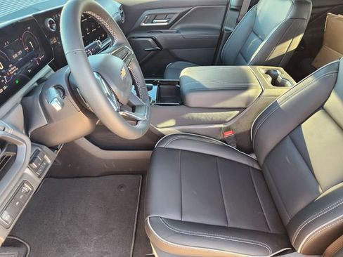 New 2026 Chevrolet Silverado EV LT image 19