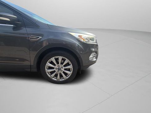 Used 2017 Ford Escape Titanium w/ Equipment Group 301A AWD/4WD image 32
