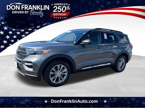 Used 2022 Ford Explorer XLT w/ Equipment Group 202A AWD/4WD image 1