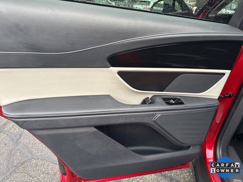 Used 2024 Lincoln Nautilus Reserve image 46