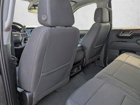 Used 2023 Chevrolet Silverado 1500 LT w/ Z71 Off-Road Package AWD/4WD image 23