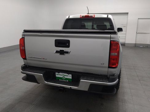 Used 2017 Chevrolet Colorado LT w/ Luxury Package, Chrome RWD image 7