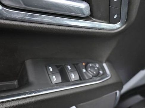 Used 2024 GMC Sierra 1500 Elevation AWD/4WD image 10