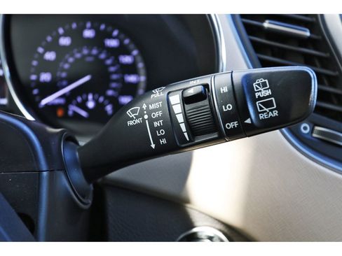 Used 2018 Hyundai Santa Fe Sport 2.0T image 19