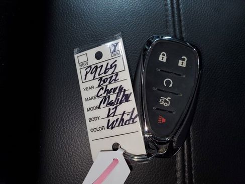 Used 2022 Chevrolet Malibu LT image 29