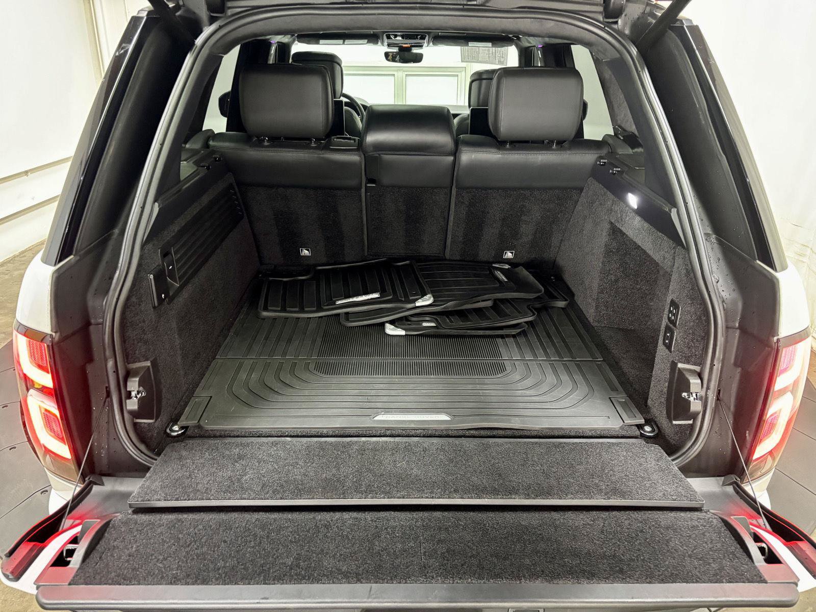 Used 2019 Land Rover Range Rover Autobiography AWD/4WD image 49