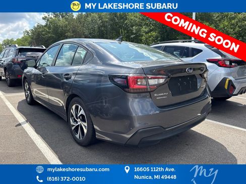 Used 2025 Subaru Legacy Premium AWD/4WD image 4