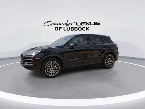 Used 2023 Porsche Cayenne Platinum Edition AWD/4WD image 5